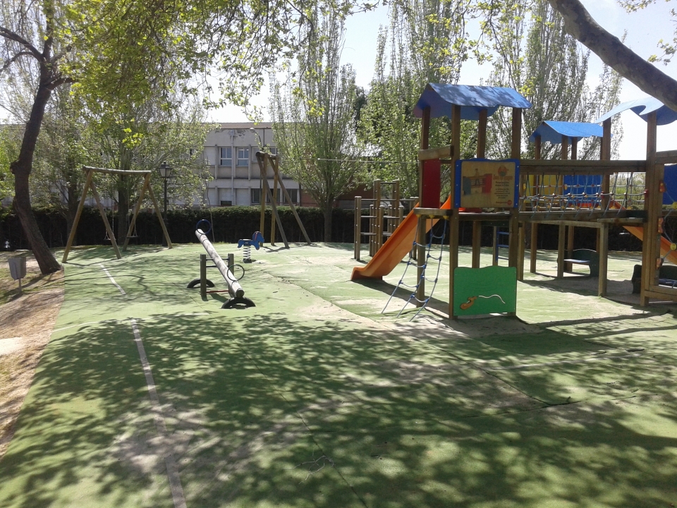 Foto 1 Fotos Parque Infantil
